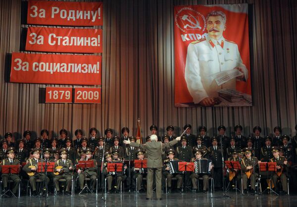 La cultura rusa, de luto: los mejores momentos del legendario Ensamble Aleksándrov - Sputnik Mundo