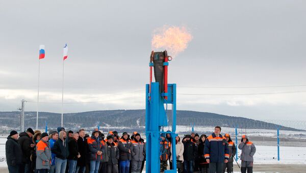 Ceremonia del lanzamiento del gasoducto en Crimea - Sputnik Mundo