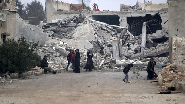 Civiles en Alepo - Sputnik Mundo
