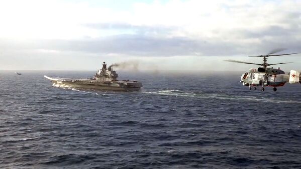 Cómo operan las aeronaves de combate rusas del portaviones Almirante Kuznetsov - Sputnik Mundo