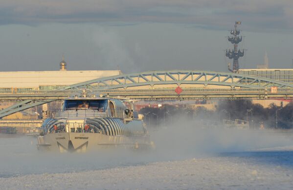 Frío extremo en Moscú - Sputnik Mundo
