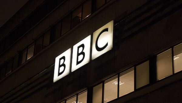 La BBC exige investigar a fondo el asalto a sus periodistas en Rusia - Sputnik Mundo