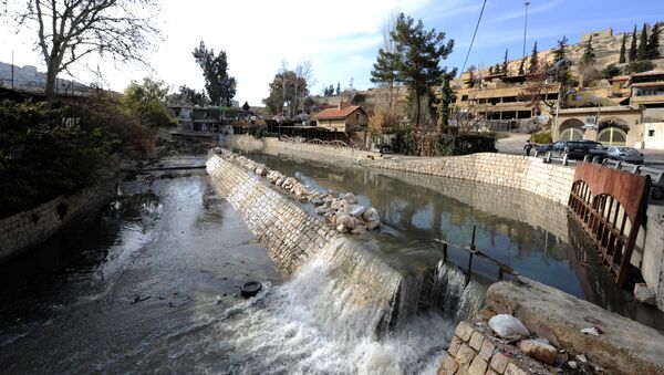 El río Barada cerca de Damasco - Sputnik Mundo