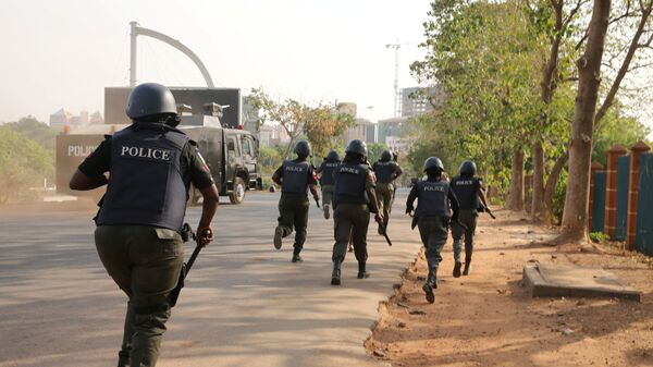 Policía en Nigeria (imagen referencial) - Sputnik Mundo