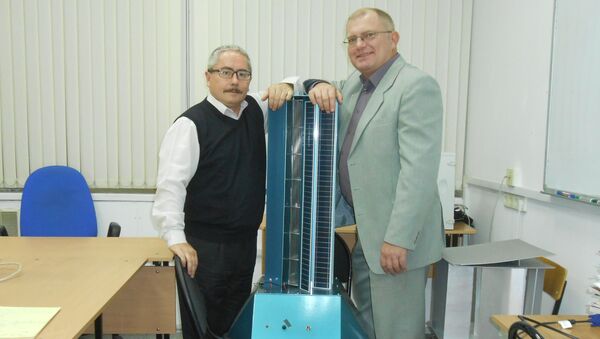 Valery Perevalov y Leonid Primak, the inventors of the new generator - Sputnik Mundo