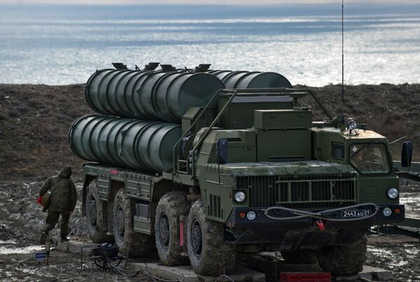Los sistemas de misiles S-400 en Crimea - Sputnik Mundo