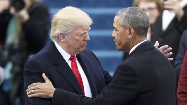 Barack Obama, ex presidente de EEUU, con Donald Trump, presidente electo de EEUU - Sputnik Mundo