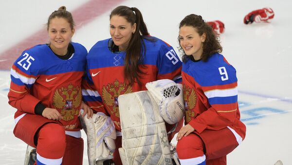 Jugadoras rusas de hockey sobre hielo (Archivo) - Sputnik Mundo