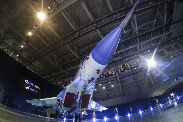 La presentación oficial del nuevo caza ruso MiG-35 - Sputnik Mundo