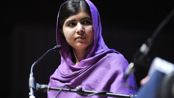 Malala Yousafzai, activista paquistaní - Sputnik Mundo