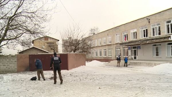 Observadores de la OSCE examinan los daños en Donetsk - Sputnik Mundo