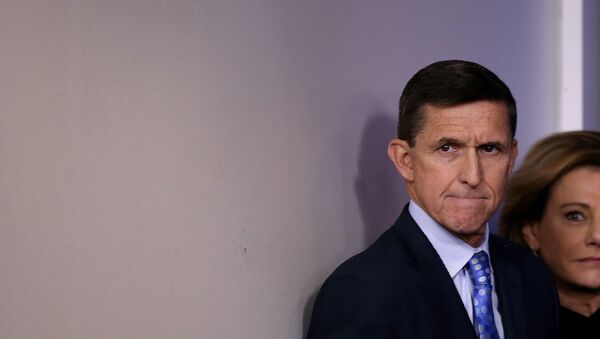 National security adviser General Michael Flynn arrives to deliver a statement during the daily briefing at the White House in Washington U.S., February 1, 2017. Picture taken February 1, 2017 - Sputnik Mundo