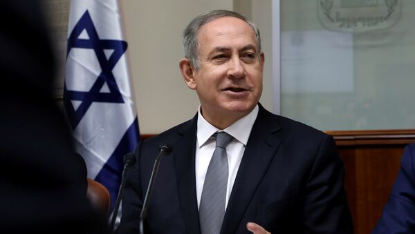 Israeli Prime Minister Benjamin Netanyahu chairs the weekly cabinet meeting in Jerusalem February - Sputnik Mundo