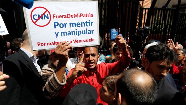 Protestas contra CNN en Venezuela - Sputnik Mundo
