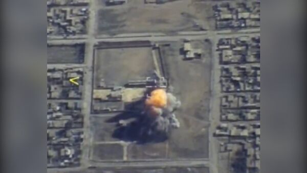 Rusia destruye nido terrorista con misiles de crucero en Siria - Sputnik Mundo