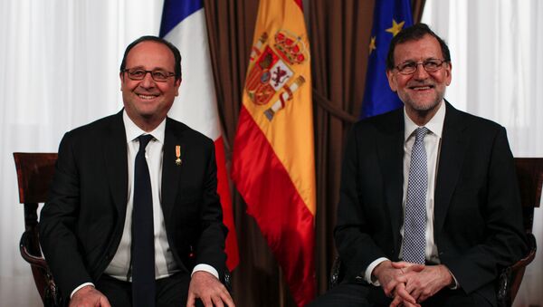 François Hollande, presidente de Francia, y Mariano Rajoy, primer ministro de España - Sputnik Mundo
