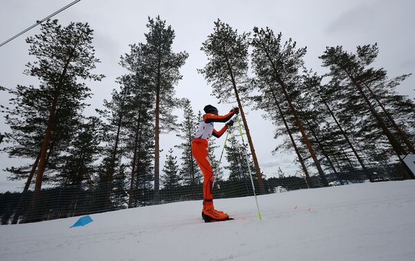 Adrian Solano participa en el Campeonato Mundial de Esquí Lahti 2017, en Suecia - Sputnik Mundo