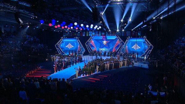 Espectacular ceremonia de apertura de los juegos militares en Sochi - Sputnik Mundo