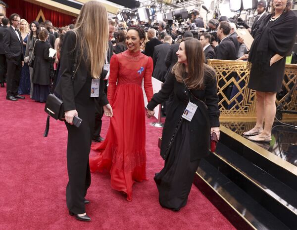 Extravagante y elegante: así fue la alfombra roja de los Oscar 2017 - Sputnik Mundo