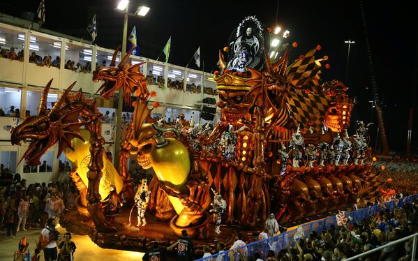 Los colores y el brillo en el carnaval de Río de Janeiro - Sputnik Mundo
