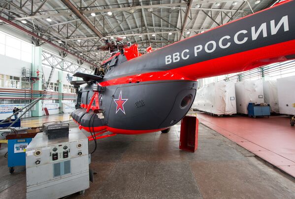 Cómo se construyen los helicópteros rusos - Sputnik Mundo