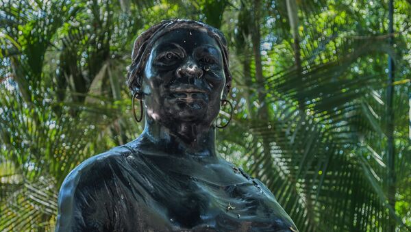Negra Hipólita o Hipólita Bolívar, estatua en el parque que lleva su mismo nombre en la ciudad de Valencia - Sputnik Mundo