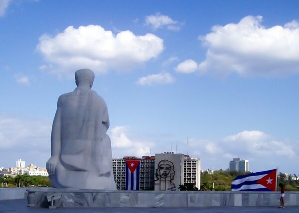 Monumento al el escritor José Martí en la plaza de la Revolución, La Habana, Cuba. - Sputnik Mundo