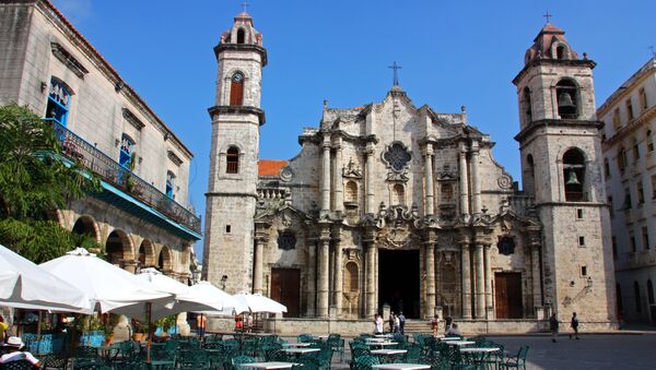 La catedral de La Habana temprano en la mañana - Sputnik Mundo