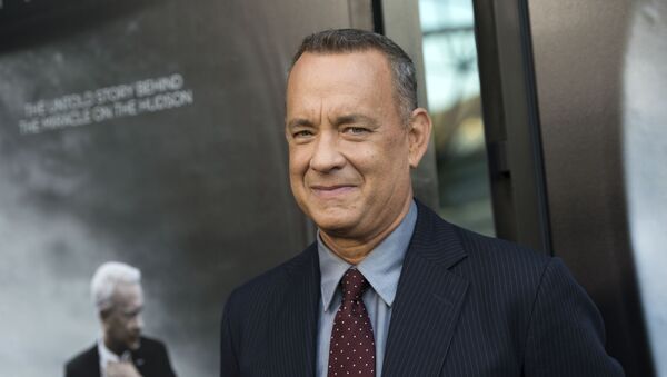 Actor Tom Hanks attends the screening of The Warner Bros. Pictures Sully in West Hollywood, California, on September 8, 2016.  - Sputnik Mundo