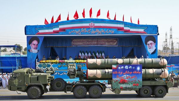 Sistema de misiles antiaéreo iraní S-300 - Sputnik Mundo