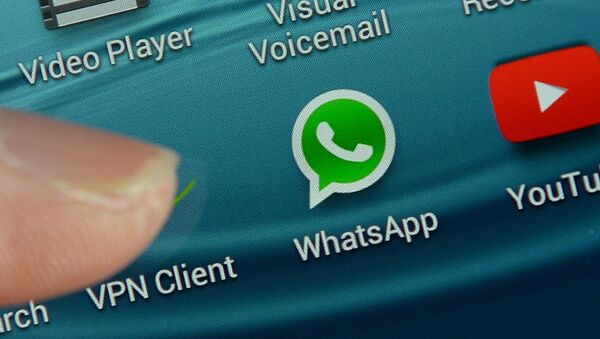 La aplicación de mensajería WhatsApp - Sputnik Mundo