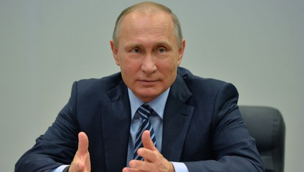 Russian President Vladimir Putin - Sputnik Mundo