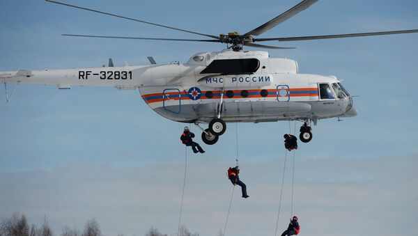 Helicóptero ruso Mi-8MTV del ministerio de Emergencias de Rusia - Sputnik Mundo