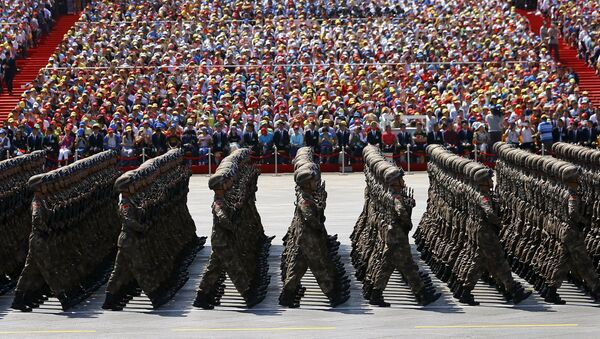 Desfile militar en China - Sputnik Mundo