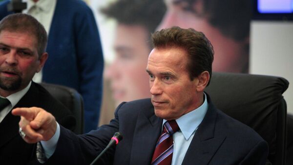 Arnold Schwarzenegger - Sputnik Mundo