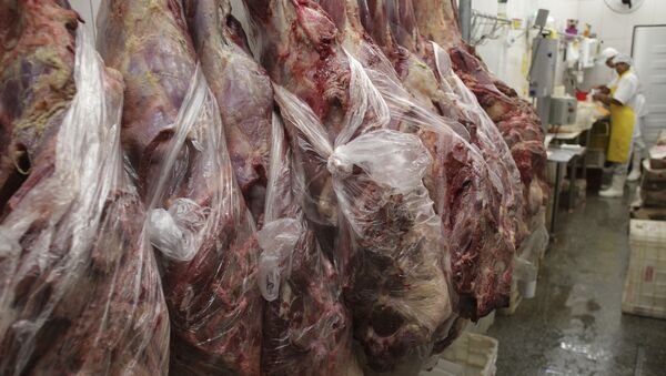 Una fábrica de carne en Brasil - Sputnik Mundo