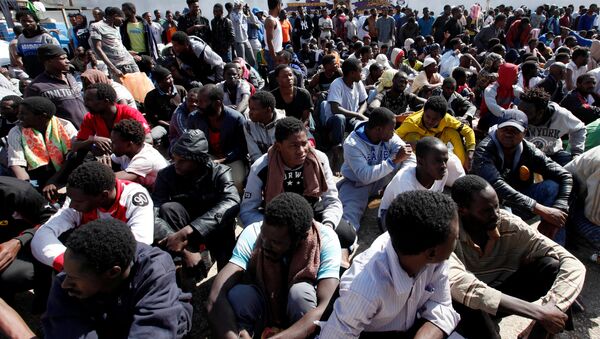 Los migrantes rescatados en Libia (archivo) - Sputnik Mundo
