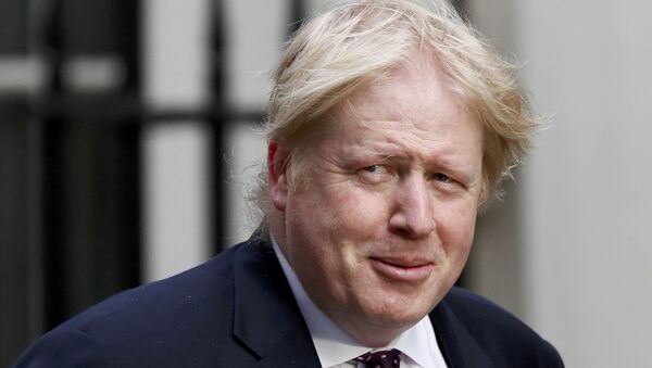 Britain's Foreign Secretary Boris Johnson arrives in Downing Street, London March 29, 2017 - Sputnik Mundo