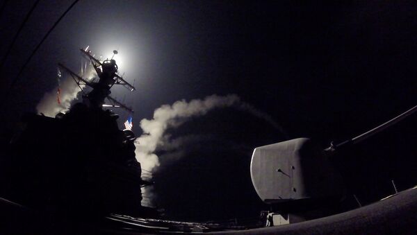 Ataque de EEUU contra la base en Siria - Sputnik Mundo