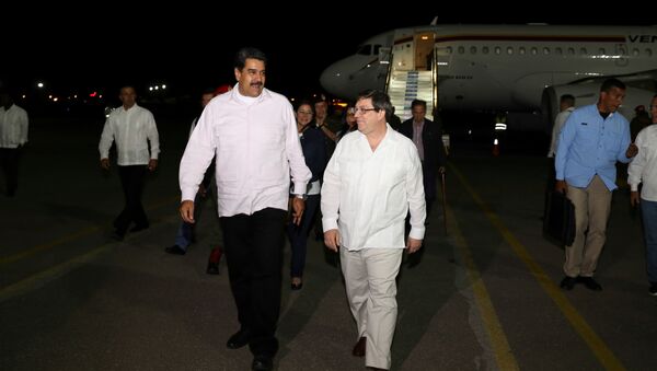 Nicolás Maduro, presidente venezolano y Bruno Rodríguez, canciller de Cuba - Sputnik Mundo