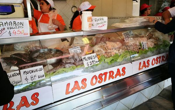 Mercado del Puerto de Buceo, en Montevideo, ofrece pescado fresco - Sputnik Mundo