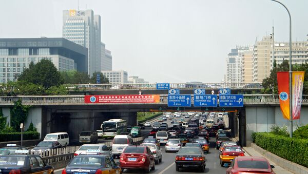 El tráfico en Pekín - Sputnik Mundo