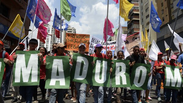 El oficialismo venezolano salió a las calles de Caracas (archivo) - Sputnik Mundo