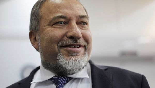 Avigdor Lieberman, político israelí - Sputnik Mundo