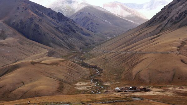 Montañas de Tian Shan, Kirguistán - Sputnik Mundo