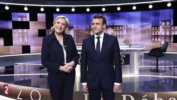 Marine Le Pen y Emmanuel Macron, candidatos a la presidencia de Francia - Sputnik Mundo