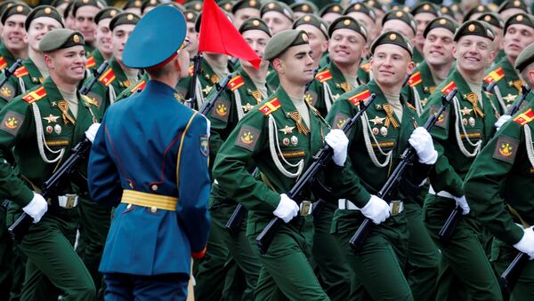 Desfile militar en Moscú, Rusia (archivo) - Sputnik Mundo