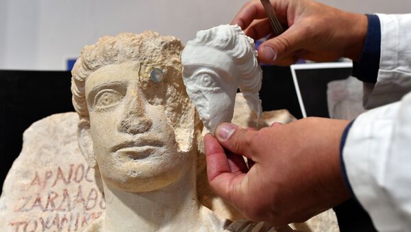 Restauración de la estatua de Palmyra - Sputnik Mundo