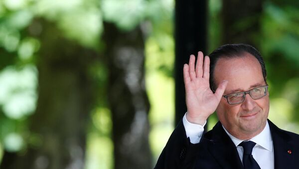 François Hollande, presidente saliente de Francia - Sputnik Mundo