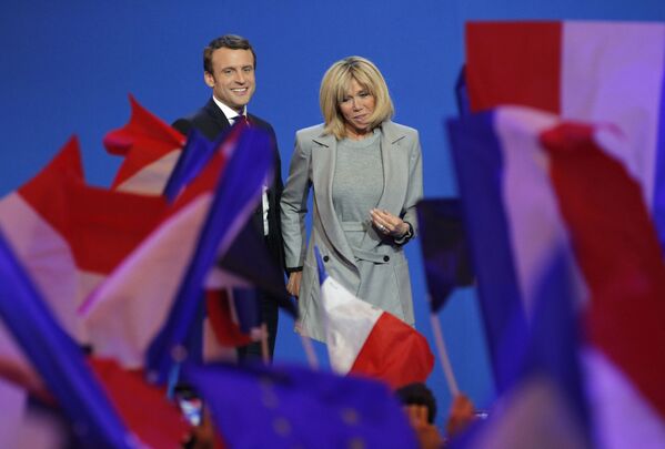 Brigitte Macron, de maestra a nueva primera dama de Francia - Sputnik Mundo